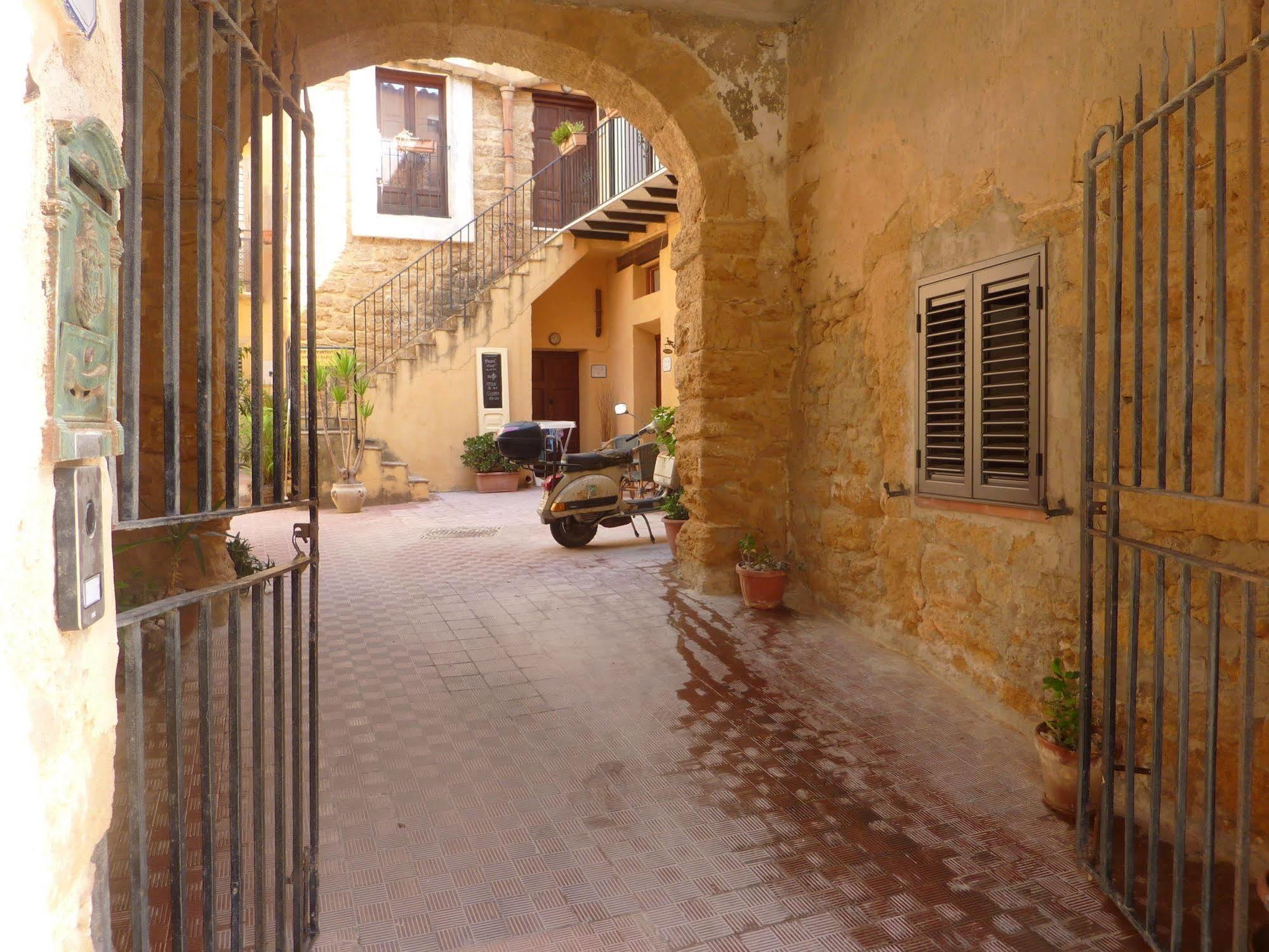 Corte Dei Greci Bed & Breakfast Agrigento Dış mekan fotoğraf